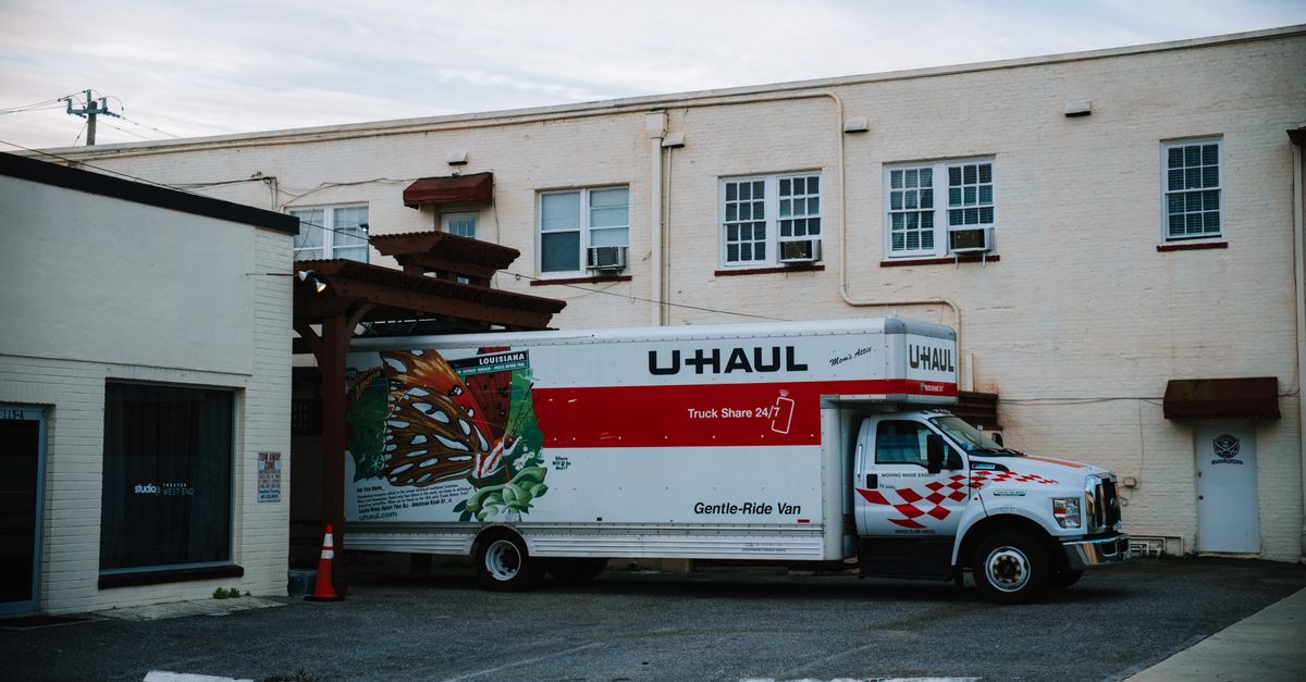 Moving Company Marketing: How to Book More Moves